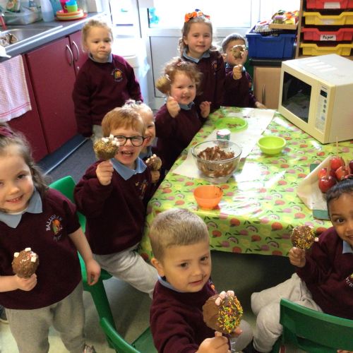 We had so much fun making chocolate apples.